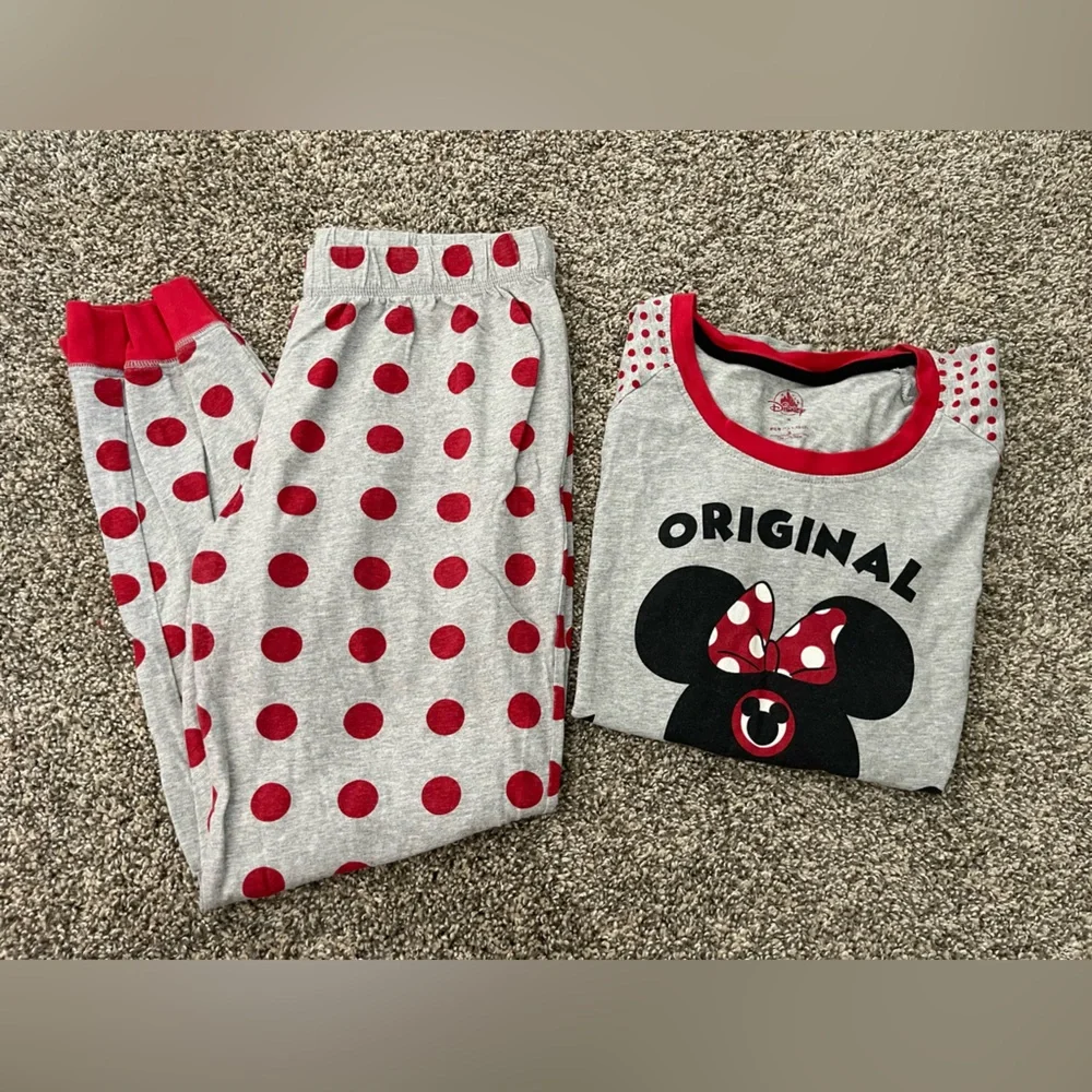 Women’s Disney Store “Original Mouseketeer” Minnie Mouse Pajama Set Size M - Picture 1 of 10